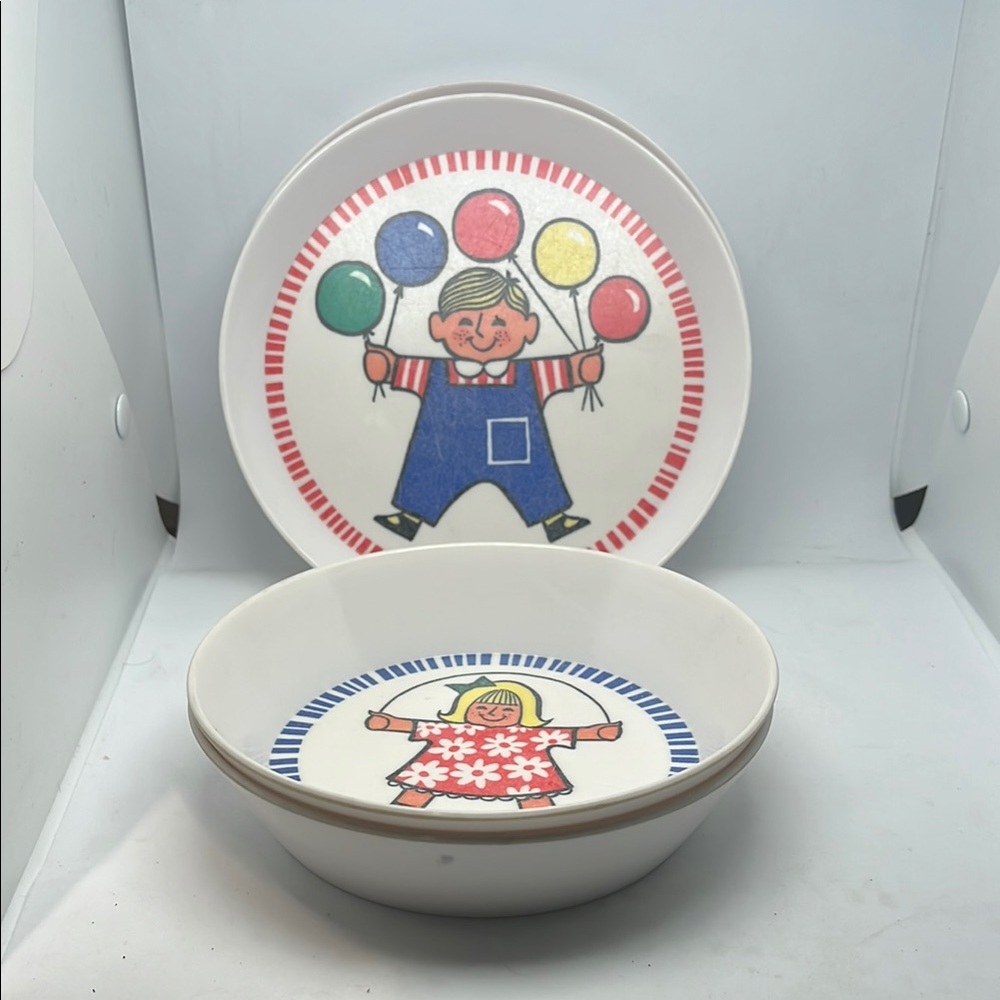 2 Vintage Children's Plate Set with Colorful Design